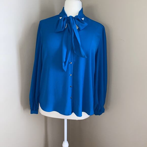 Chicos Teal Blue Tie Neck Long Sleeve Button Up Top Blouse Size 4/US Size 20 - Picture 1 of 9